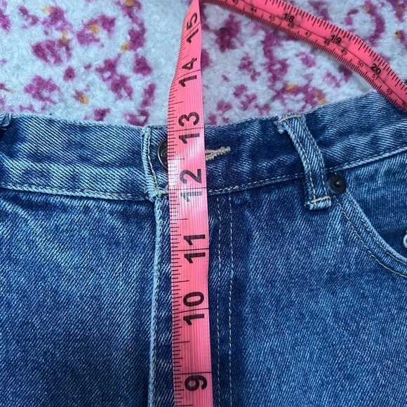 Coca-Cola Vintage Denim Distressed High Waisted Shorts 27/4 - Picture 10 of 10